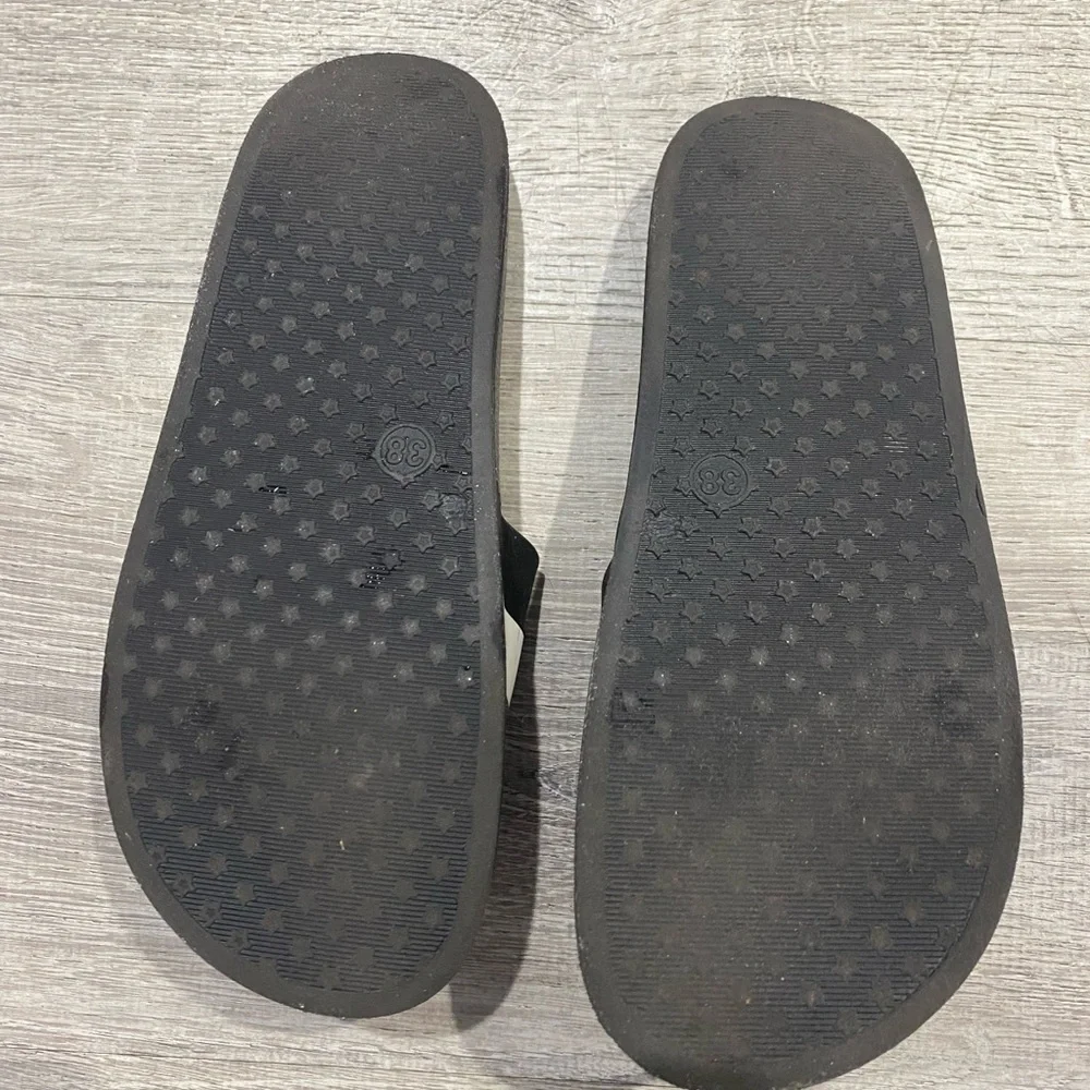 BOSS Black Logo Slides - Picture 4 of 5